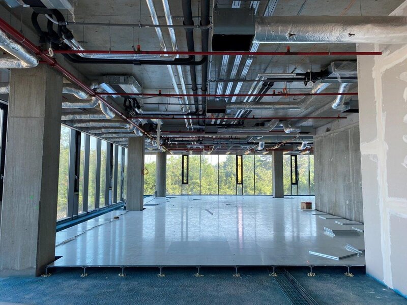 Tehnician instalari retele in spatii birouri/ industriale, centre de date